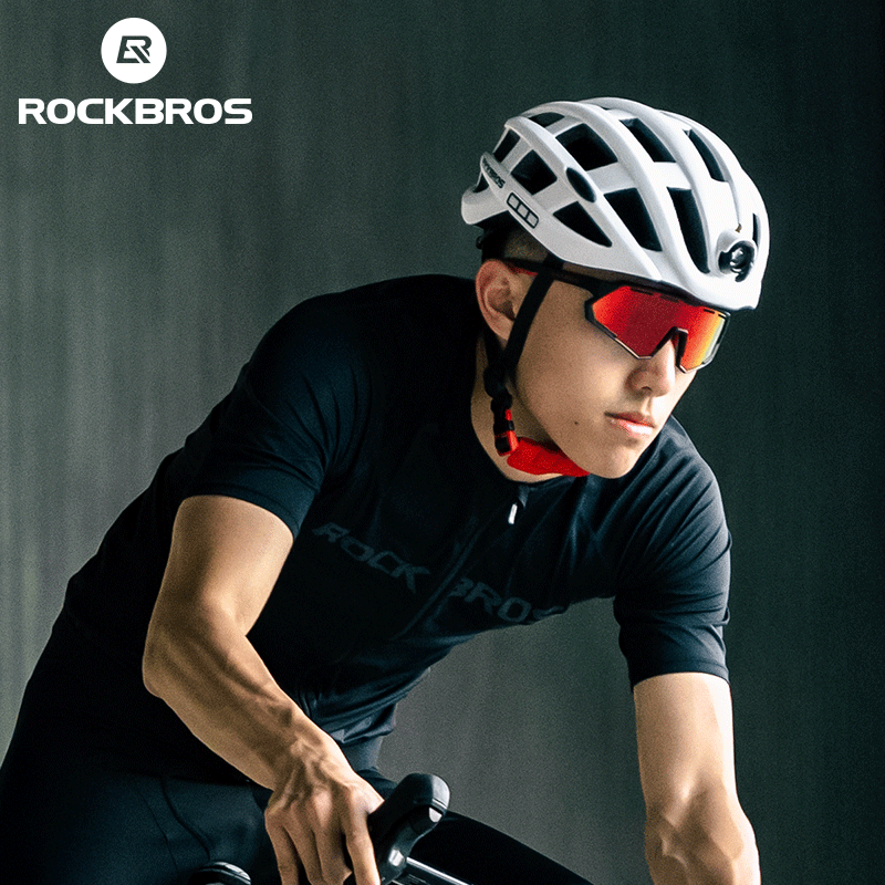 ROCKBROS Ultralight Cycling Helmet with USB Rechargeable LED Safety Light