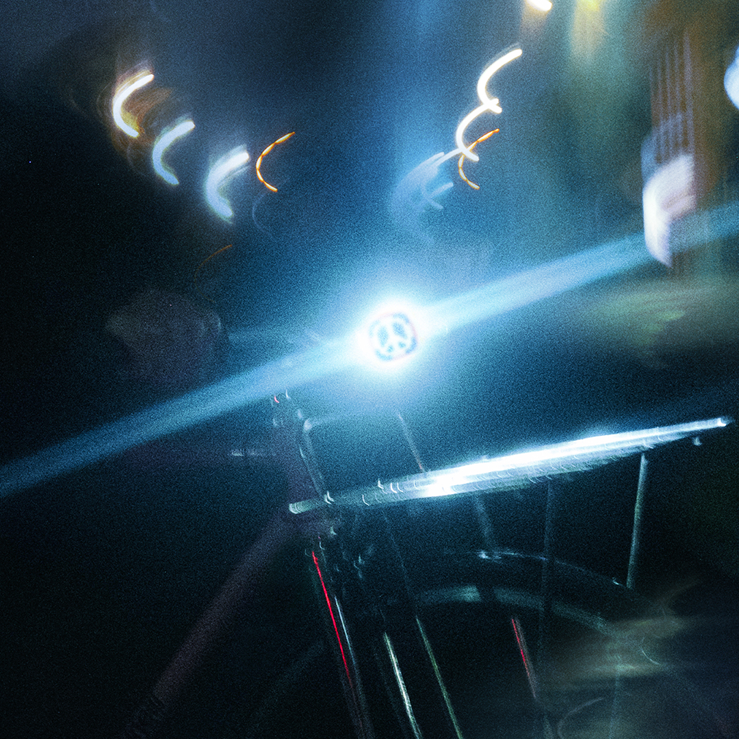 Knog Blinder COB LED Front Bike Light: Powerful 200 Lumen Visibility