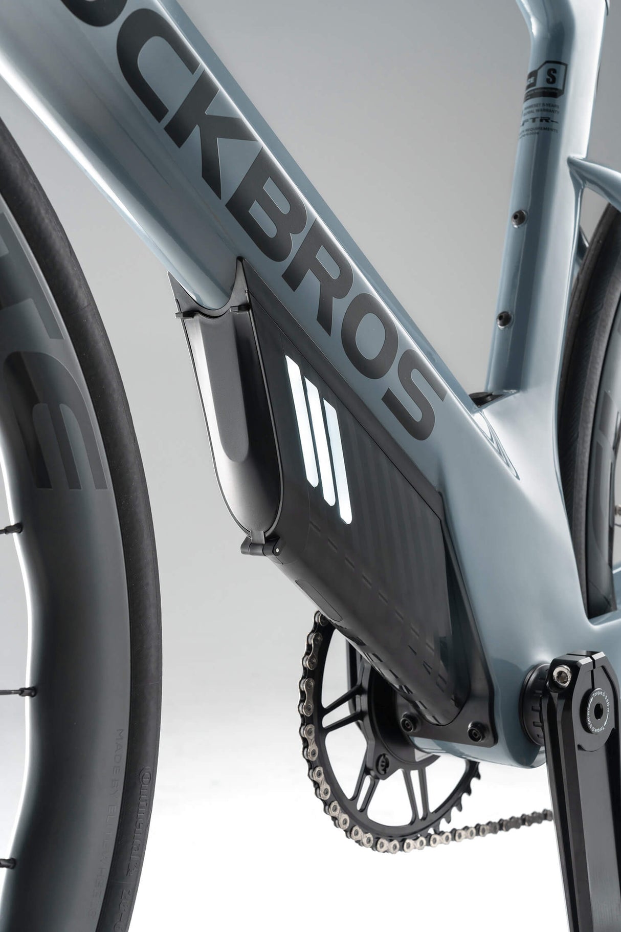 ROCKBROS FTR Lithium-Ion Electric City Commuter Bike 700C Wheel E-Bike