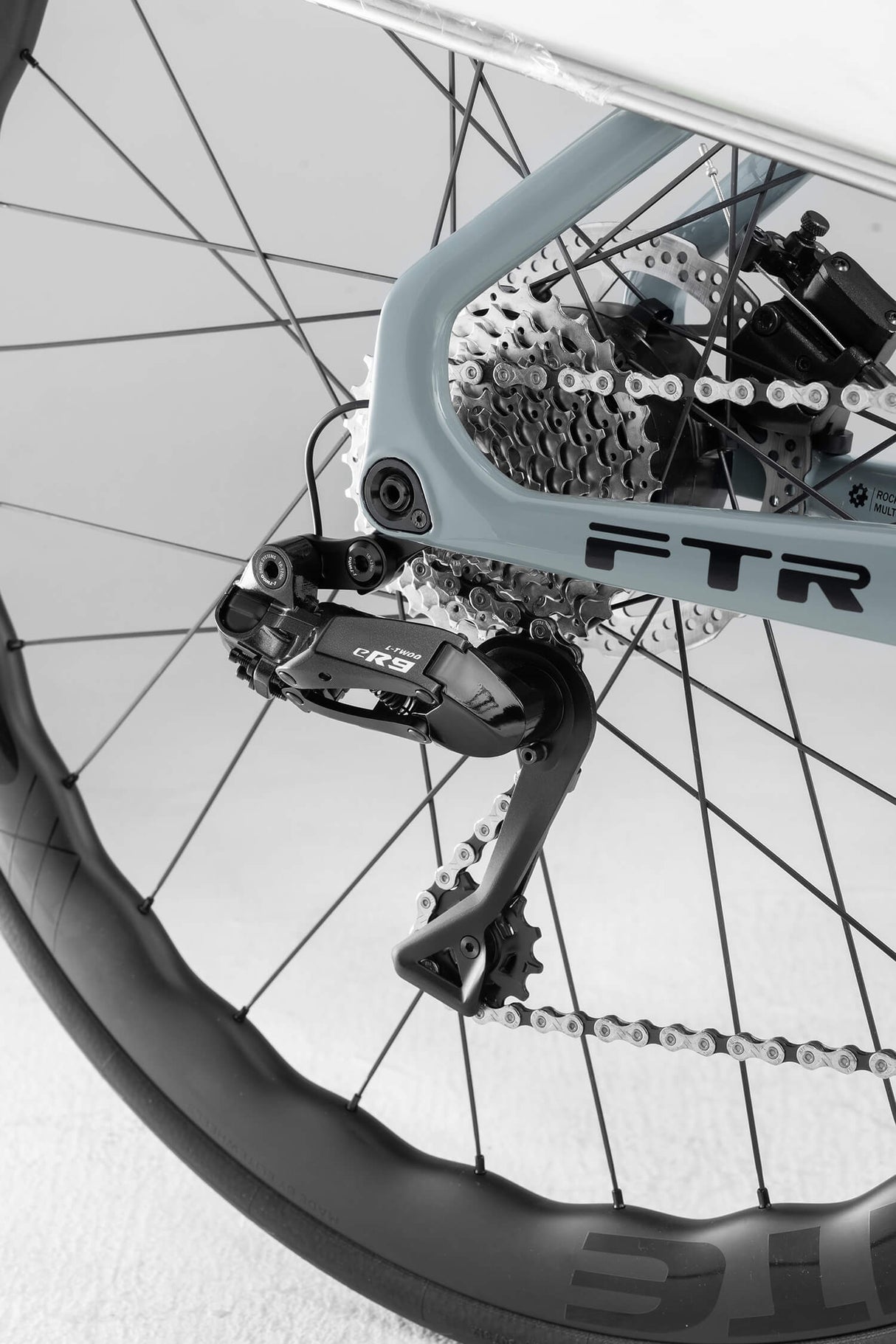 ROCKBROS FTR Lithium-Ion Electric City Commuter Bike 700C Wheel E-Bike