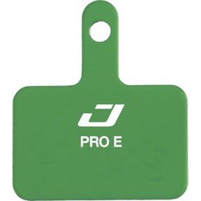 https://cdn11.bigcommerce.com/s-tpvx4esvgk/images/stencil/1280x1280/products/134835/352028/jagwire-e-bike-disc-pad-shimano-b-type-2-piston-deore-alivio-mt400-dcab16__30239.1697154304.jpg