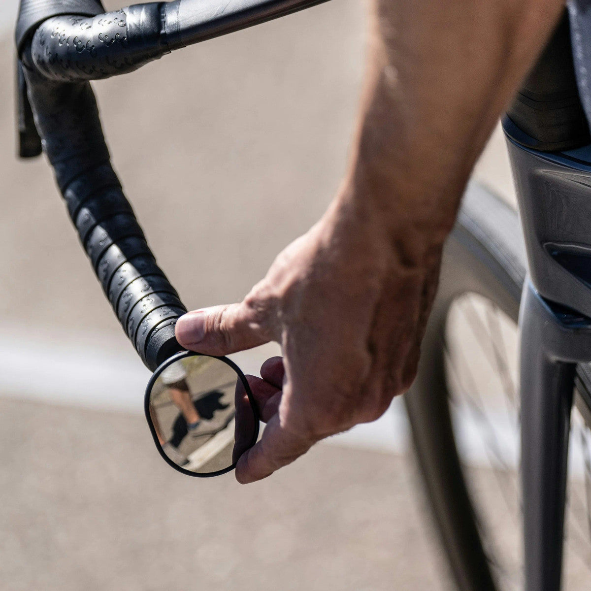 BBB Cycling DropView Handlebar Mirror: Super Convex Anti-Glare Blue Glass