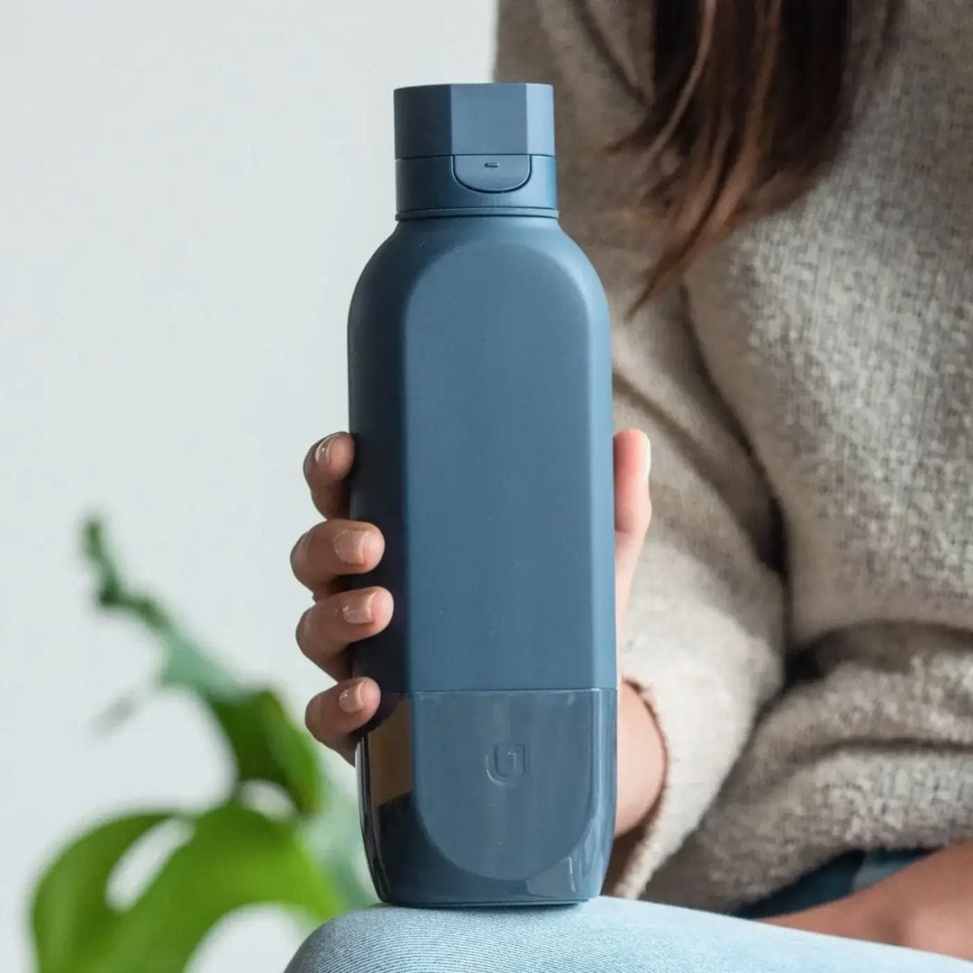 Unit1 Commuter Hydration Bottle: 580ml BPA-Free, One-Hand Cap, Silicone Grip